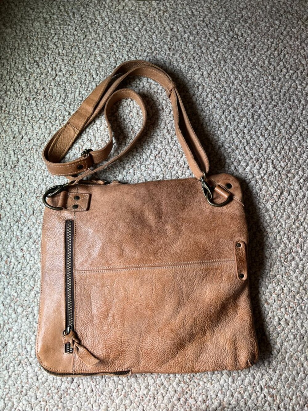 Bed Stu AIKEN Leather Crossbody Convertible Bag Tan OATS DD, Good Condition - Picture 6 of 16